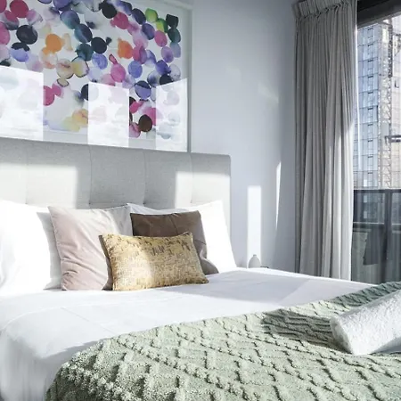 Luxury Living On Top Floors 3 Bedroom Melbournecbd Exterior photo