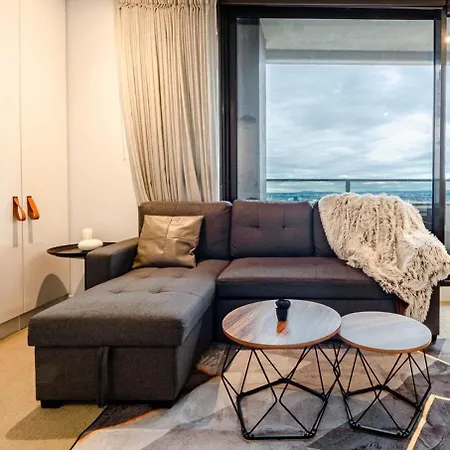 Luxury Living On Top Floors 3 Bedroom Melbournecbd Exterior photo